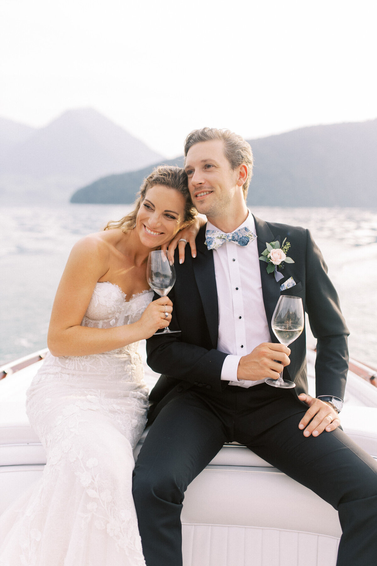 Maïlys Fortune Photography Husband Wife Wedding Weddings Photography France Switzerland Italy Timeless Dreamy Imagery Bilingual French English Destination Weddings Destination Wedding Provence French Riviera Paris Lake Como Tuscany107