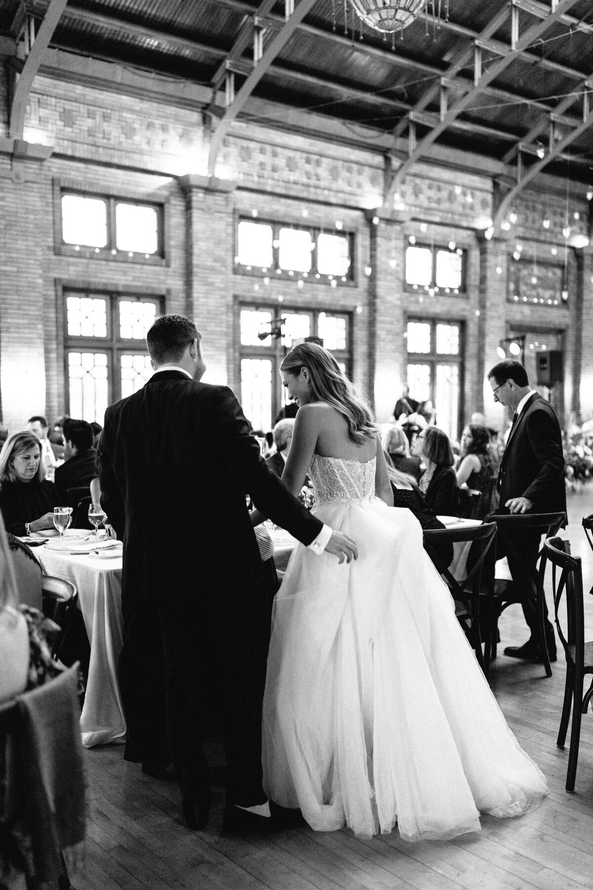 NicodemCreative-Meredith+Dylan-CafeBrauerChicago-884