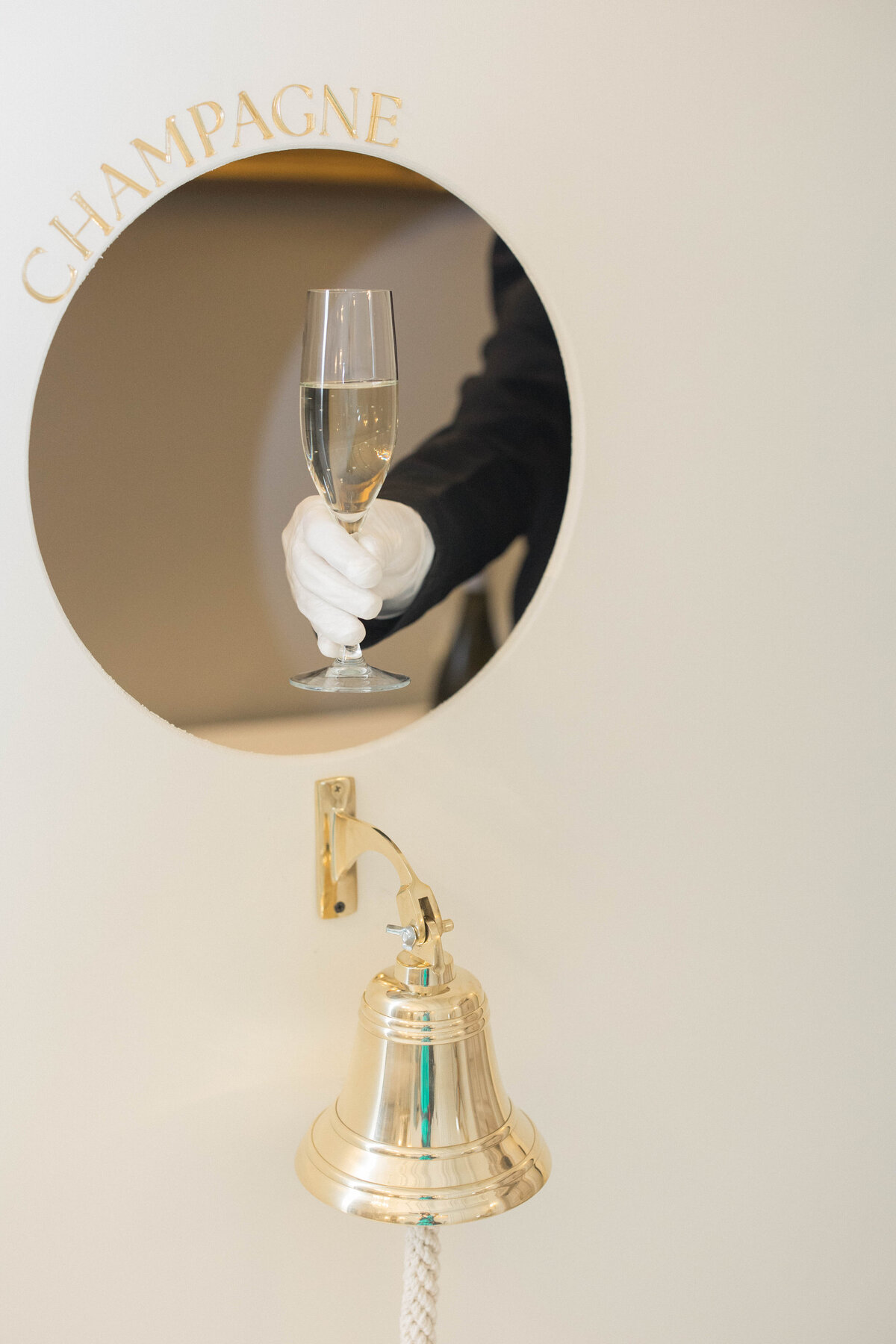 Molly Sue Photography Wedding at Park Chateau 77