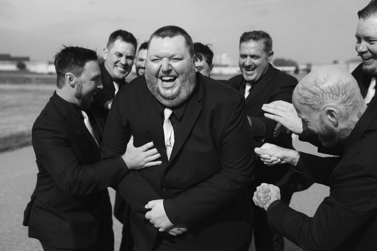 CHECKERZ & JENNY WEDDING - AIRLAKE PARK EVENT CENTER - MINNESOTA - HALEY DOUGLAS PHOTOGRAPHY - BW-06129