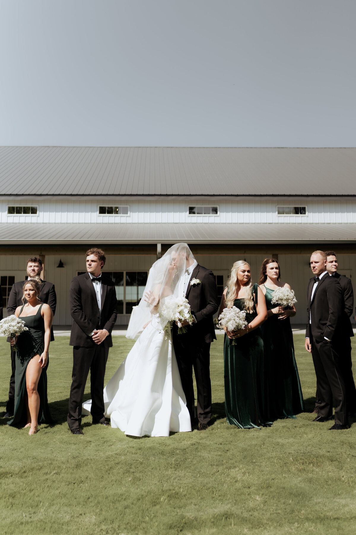pile-wedding-359
