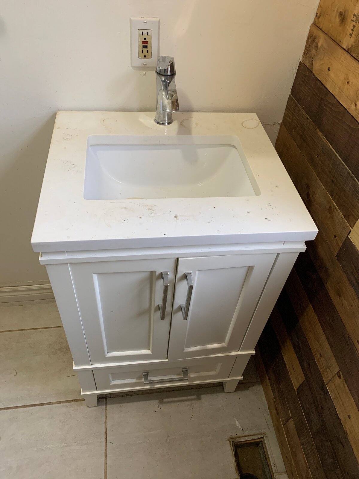 Ground Down Land Management - Resurfacing - Epoxy - Refinishing - Bathrooms - Countertops - Nova Scotia - Excavation - Landscaping