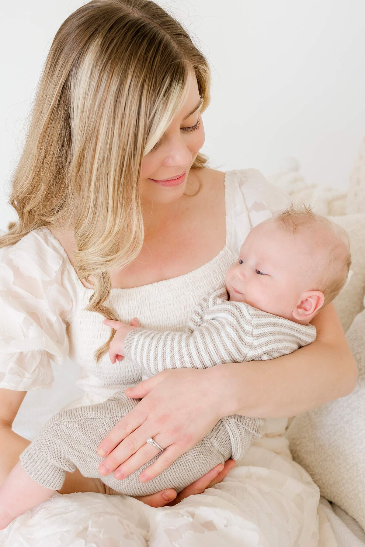 newborn lifestyle photos