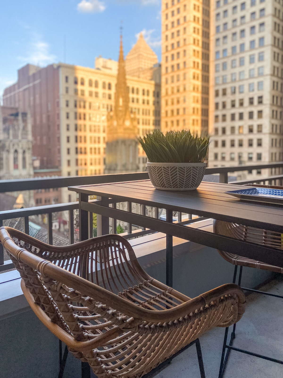 Staged patio in loft designed for buyer engagement and faster sales