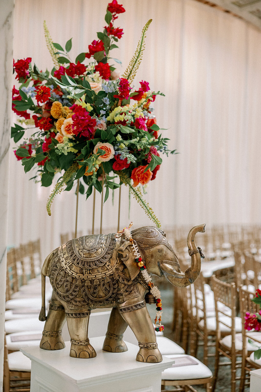 Modern Indian Wedding at Chicago Cultural Center Tiffany Dome_1
