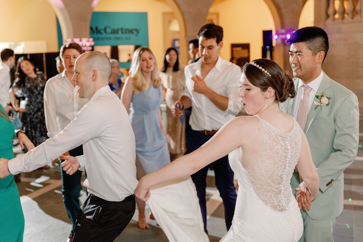 Virginia-Wedding-Planner-Katie-and-Shudee-Chrysler-Museum-of-Art-23