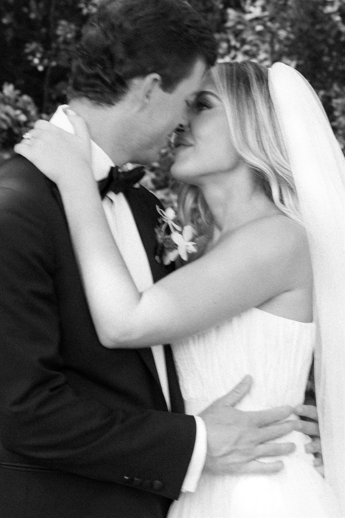 Caroline & Louis Wedding Previews-67