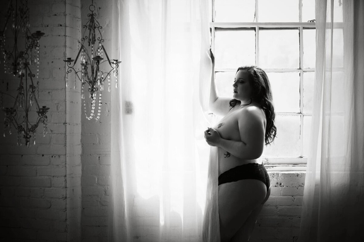 grandrapidsboudoirphotographer-170_1