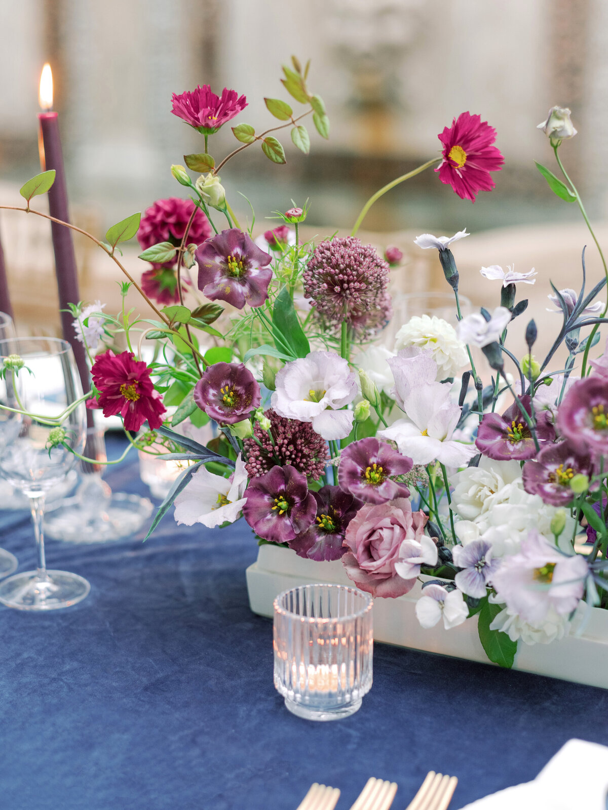 casa-dos-penedos-portugal-wedding-navy-blue-plum-purple-palette