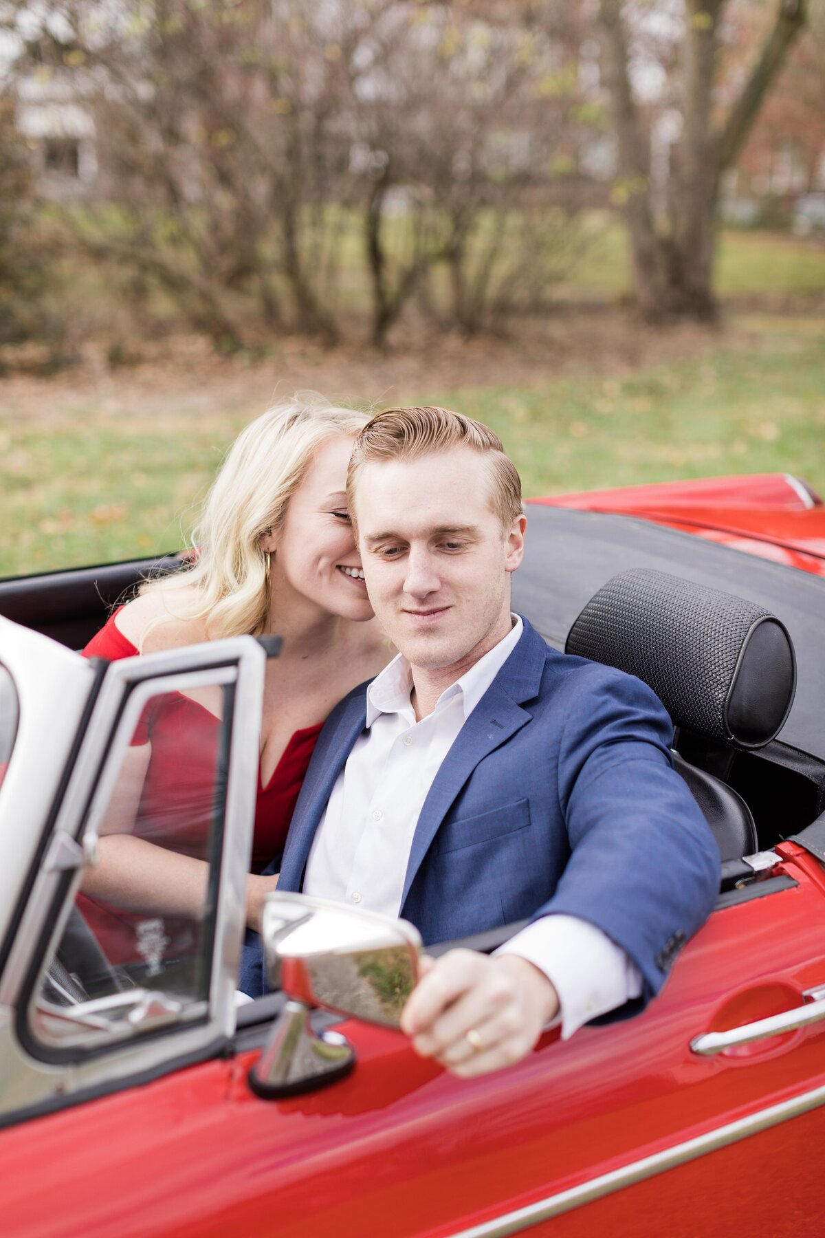 Vintage-Car-Engagement-Photos-DC-Maryland-Silver-Orchard-Creative_0016