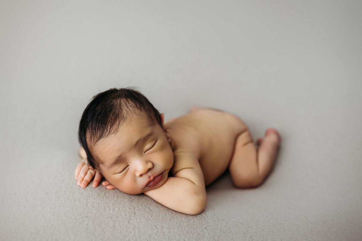 studio newborn photoshoot