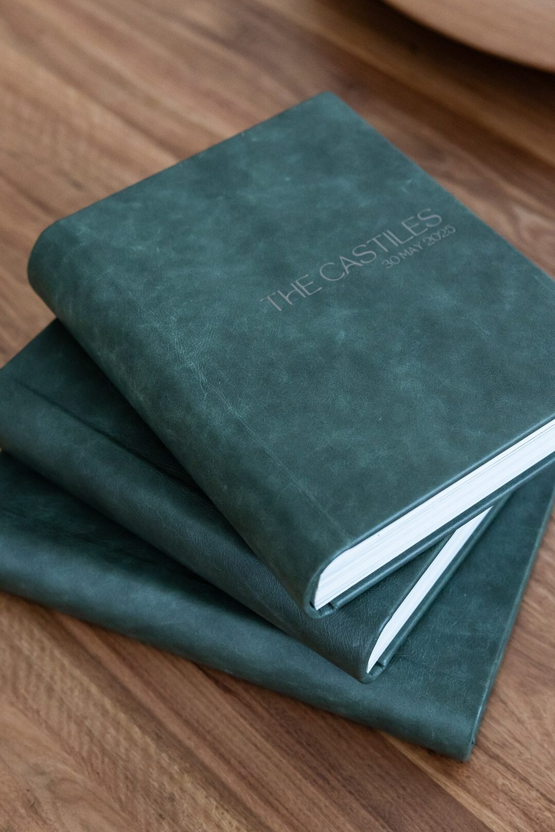 Underatreehouse Wedding Albums 1575-Web