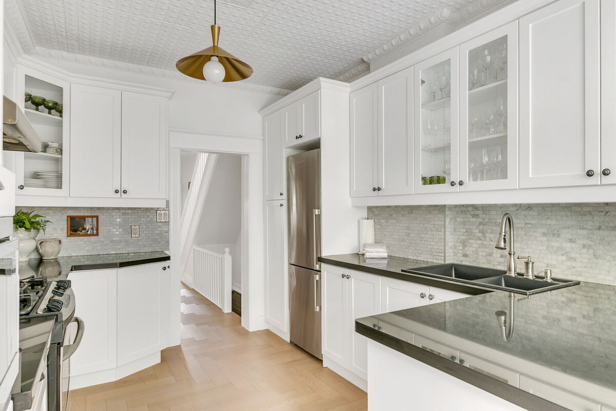 26-web-or-mls-15_005_Kitchen