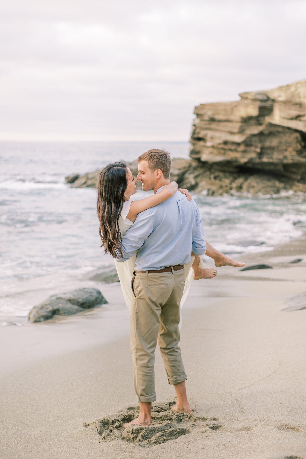 Jocelyn and Spencer Photography California Santa Barbara Wedding Engagement Luxury High End Romantic Imagery Light Airy Fineart Film Style14
