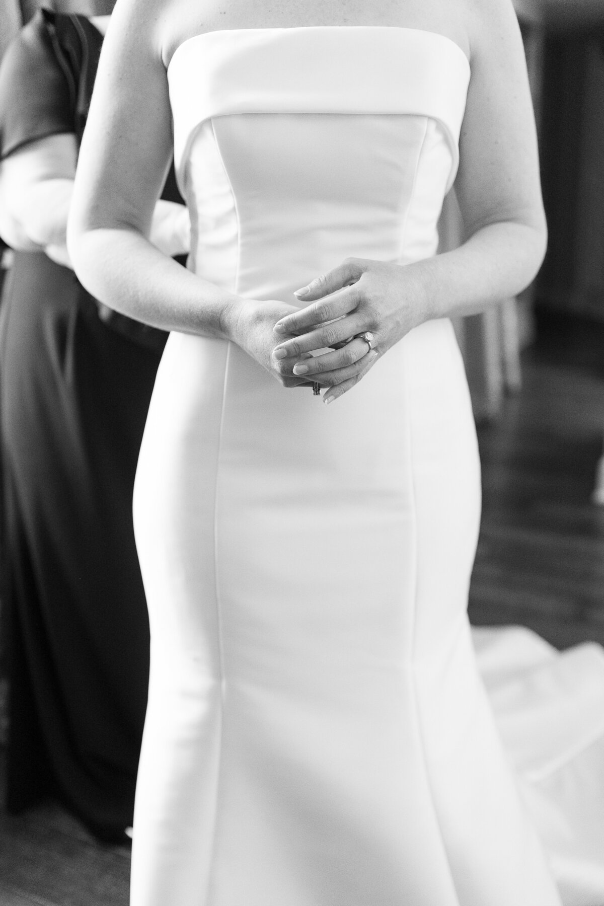Jeff & Kelly wedding sneak peeks. Bella Faith Photography 09