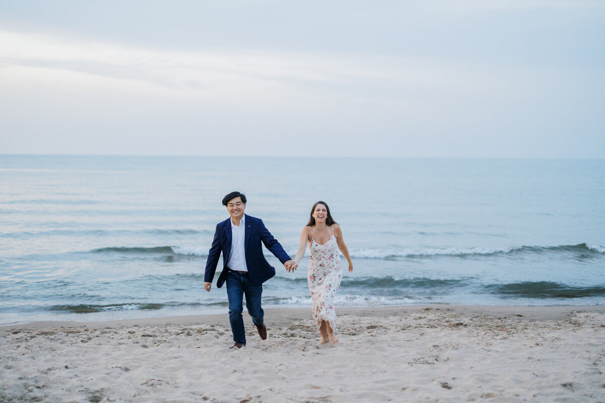A beach engagement session in Wilmette, Illinois