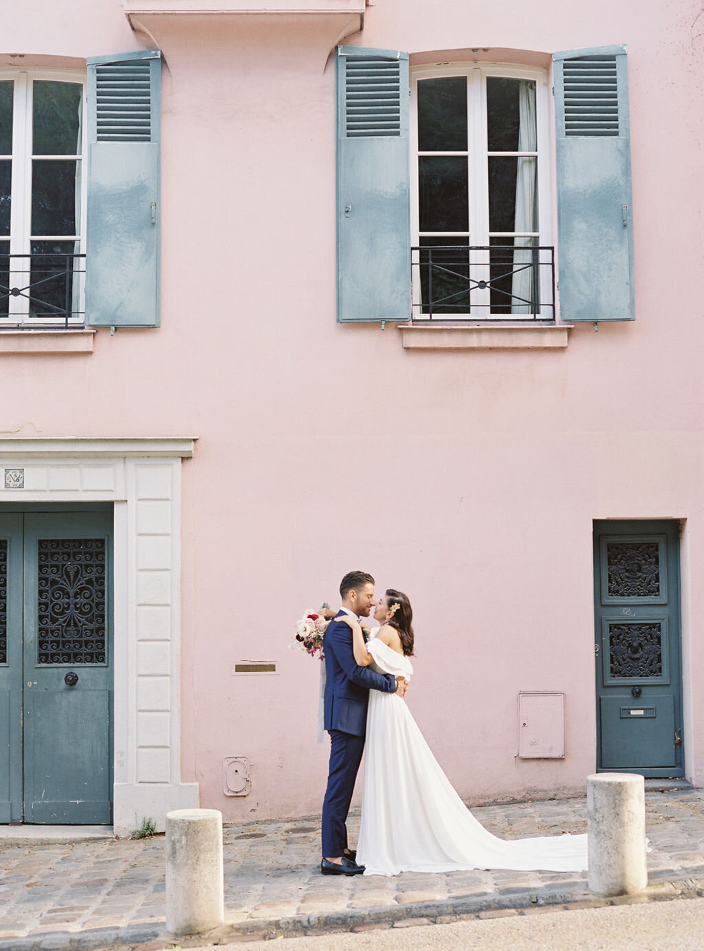 paris-elopement-hotel-alfred-sommier-wedding-10