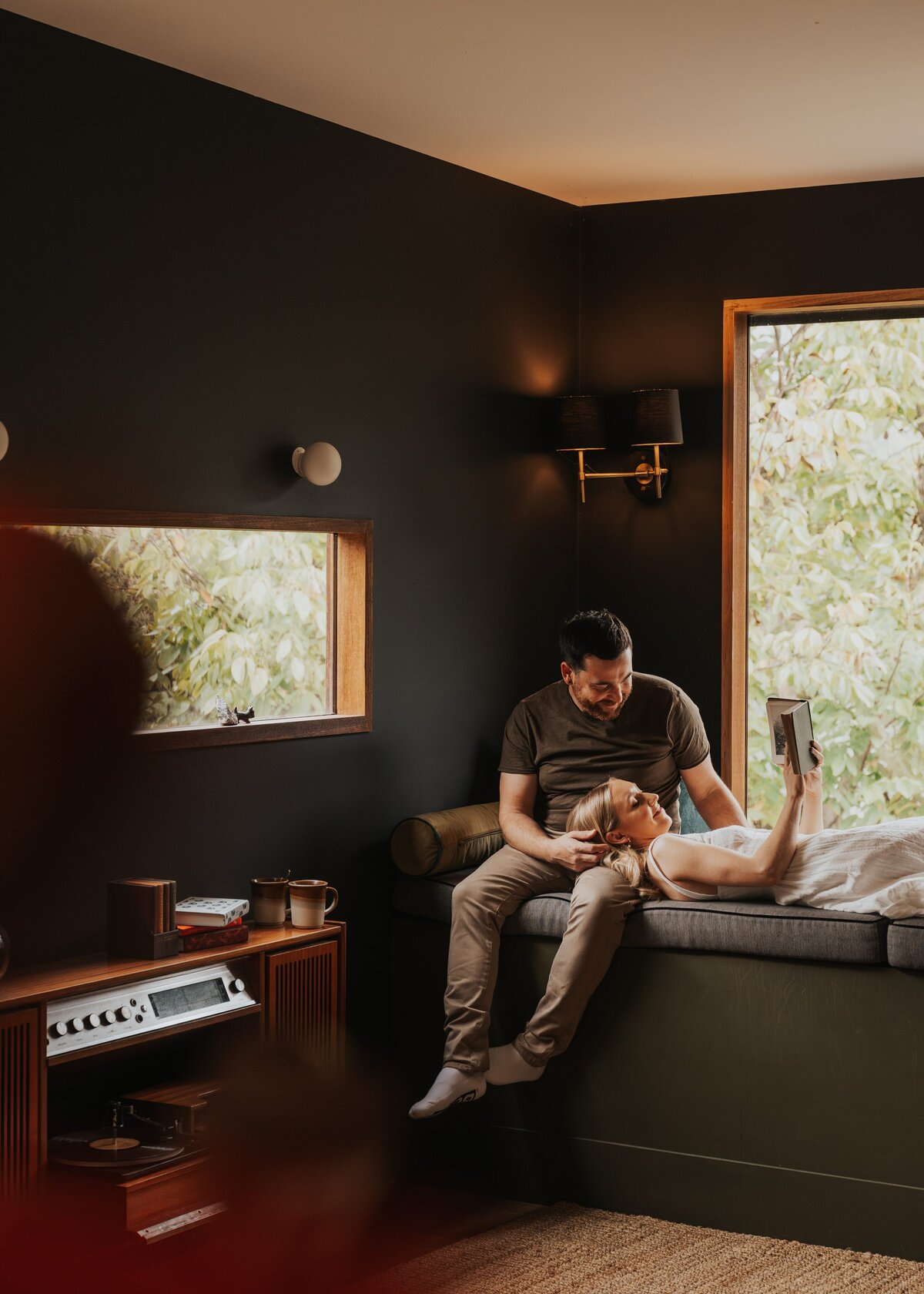 intimate-indoor-coupleshoot-lovewilder12