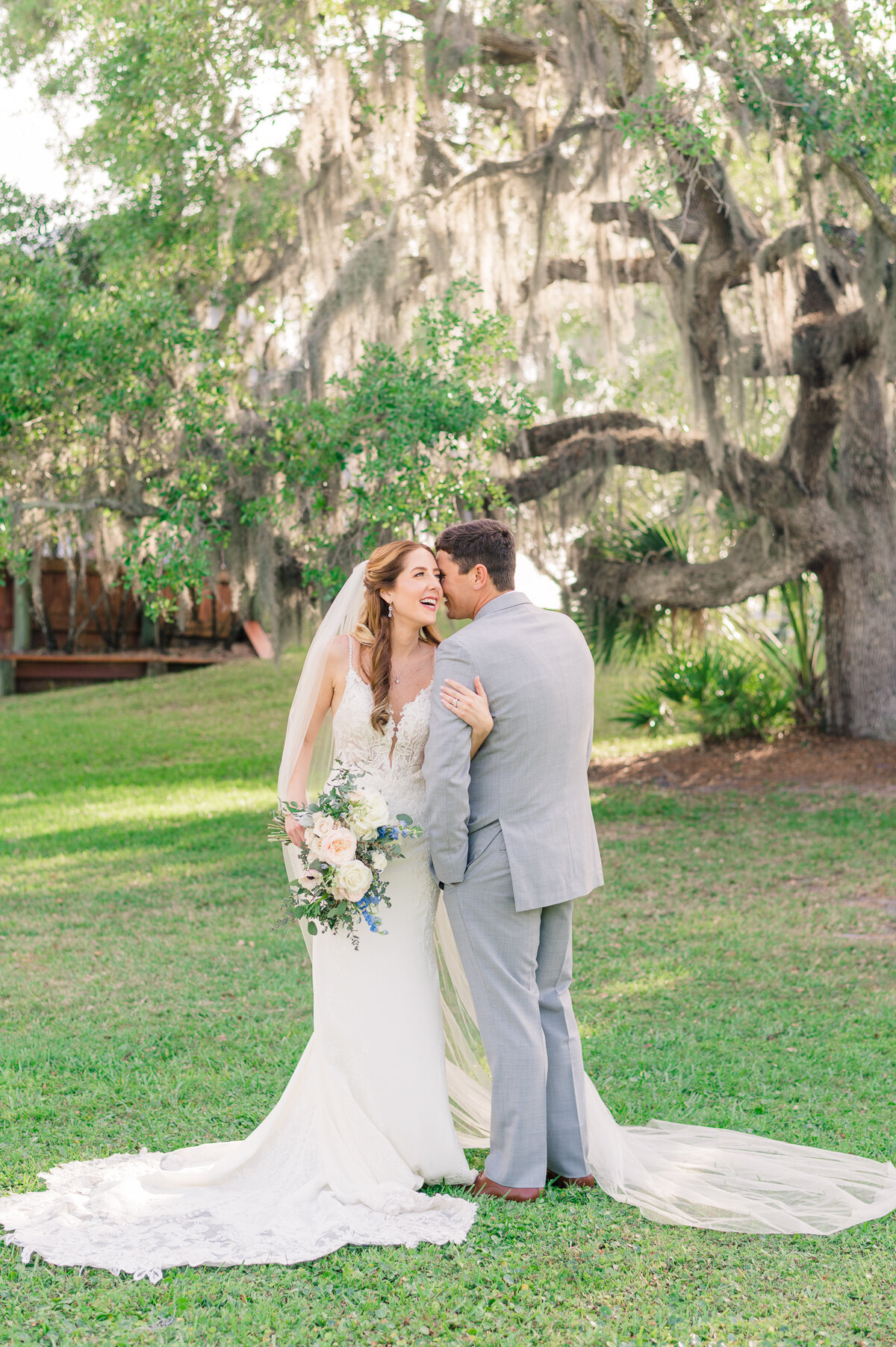 Erica & Ryan | Up the Creek Farms Wedding | Lisa Marshall Photography-44