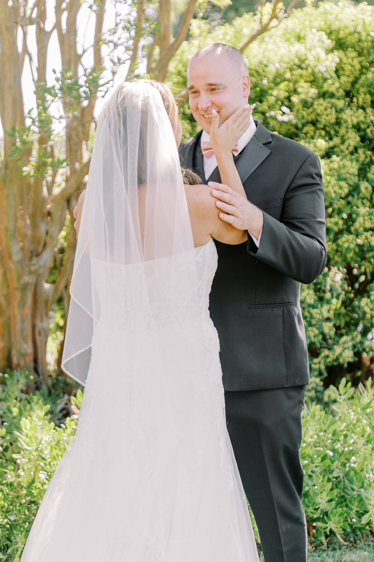 scribner-bend-vineyards-sacramento-wedding-014