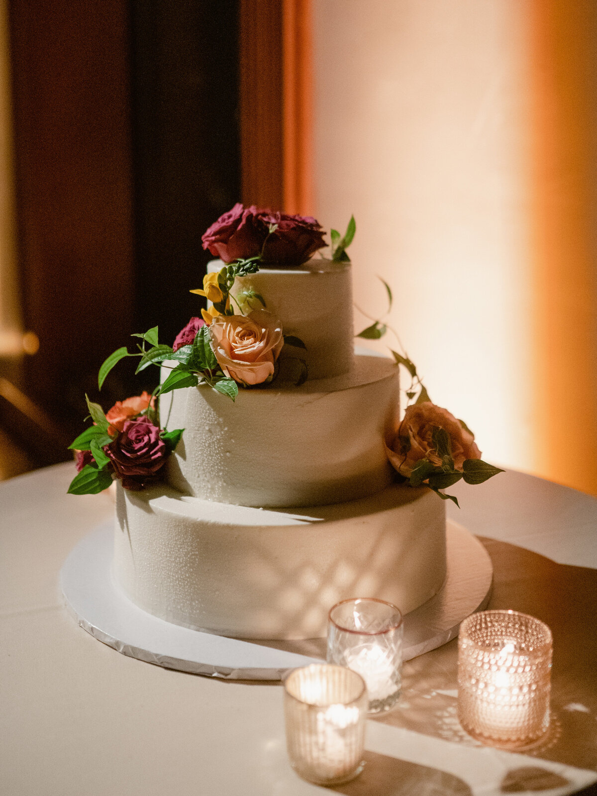 libertywarehouse-newyorkwedding-weddingwithaview-felixfeyginphotography-040