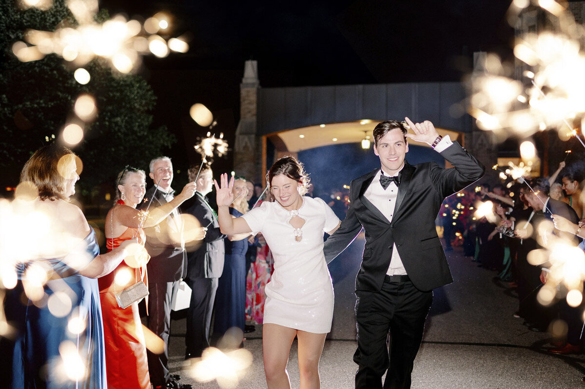 Notre-Dame-Smith-Ballroom-Summer-Wedding58