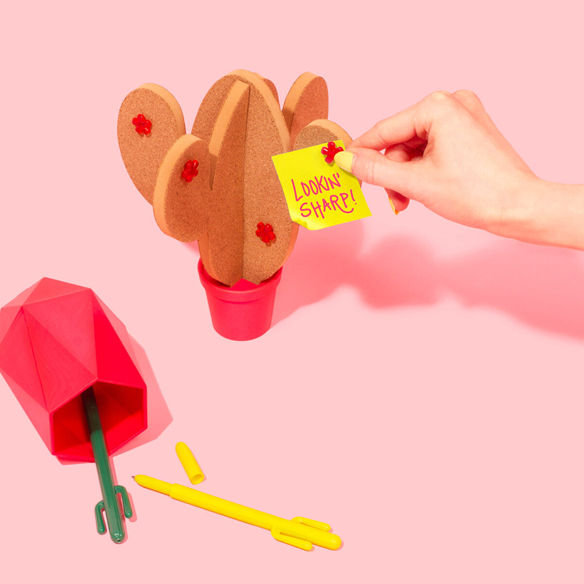 Rose-and-Palm-Studio_Portfolio_Yoobi_Graphic-26