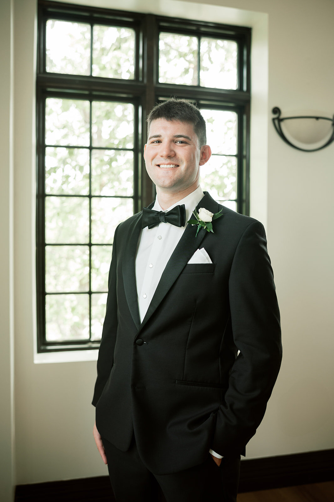 Club-at-Corazon-Wedding-ColumbusOhio-JNBroski-OliviaCasey065