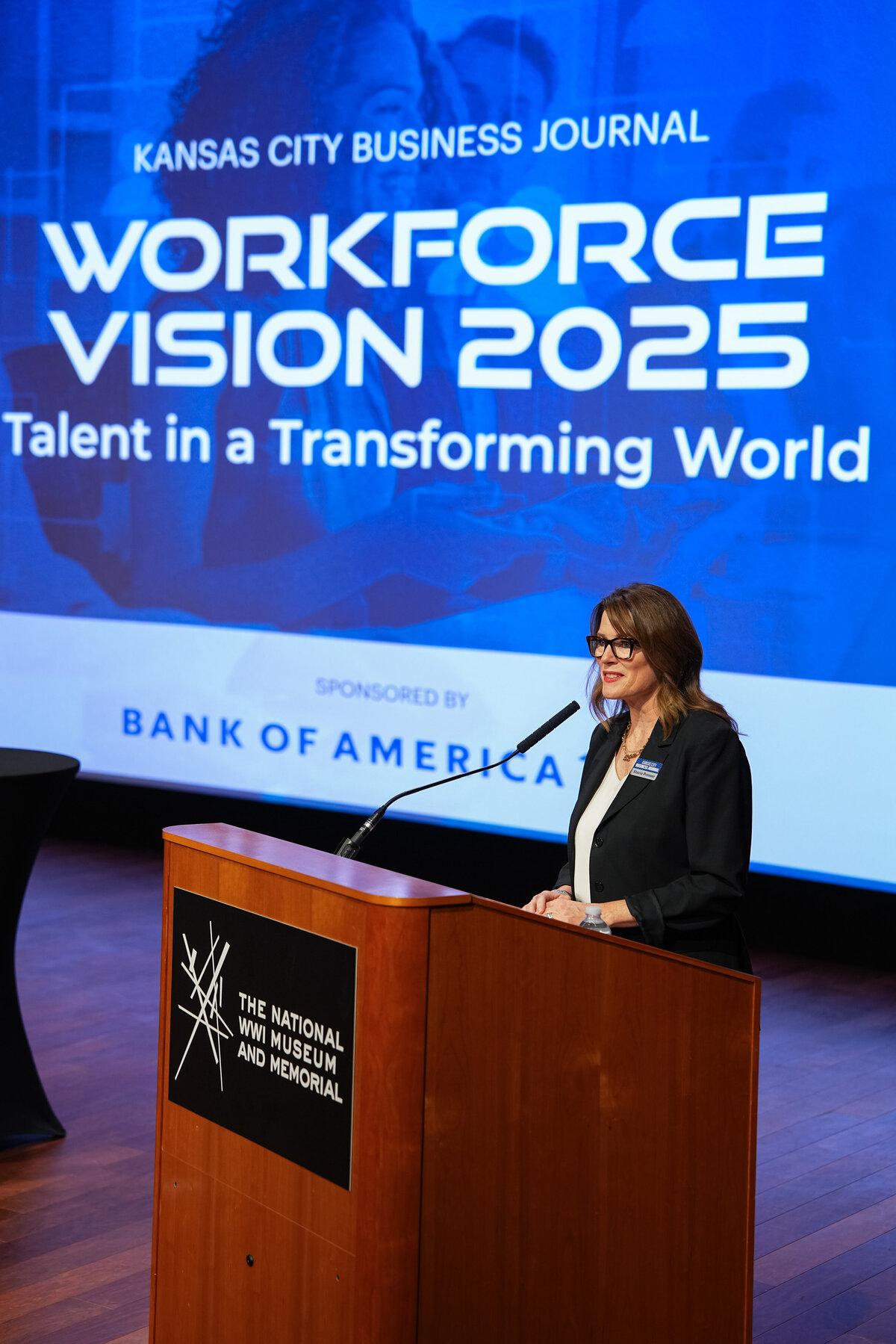 kansas-city-event-photography-0240-keynote-speaker-workforce-vision