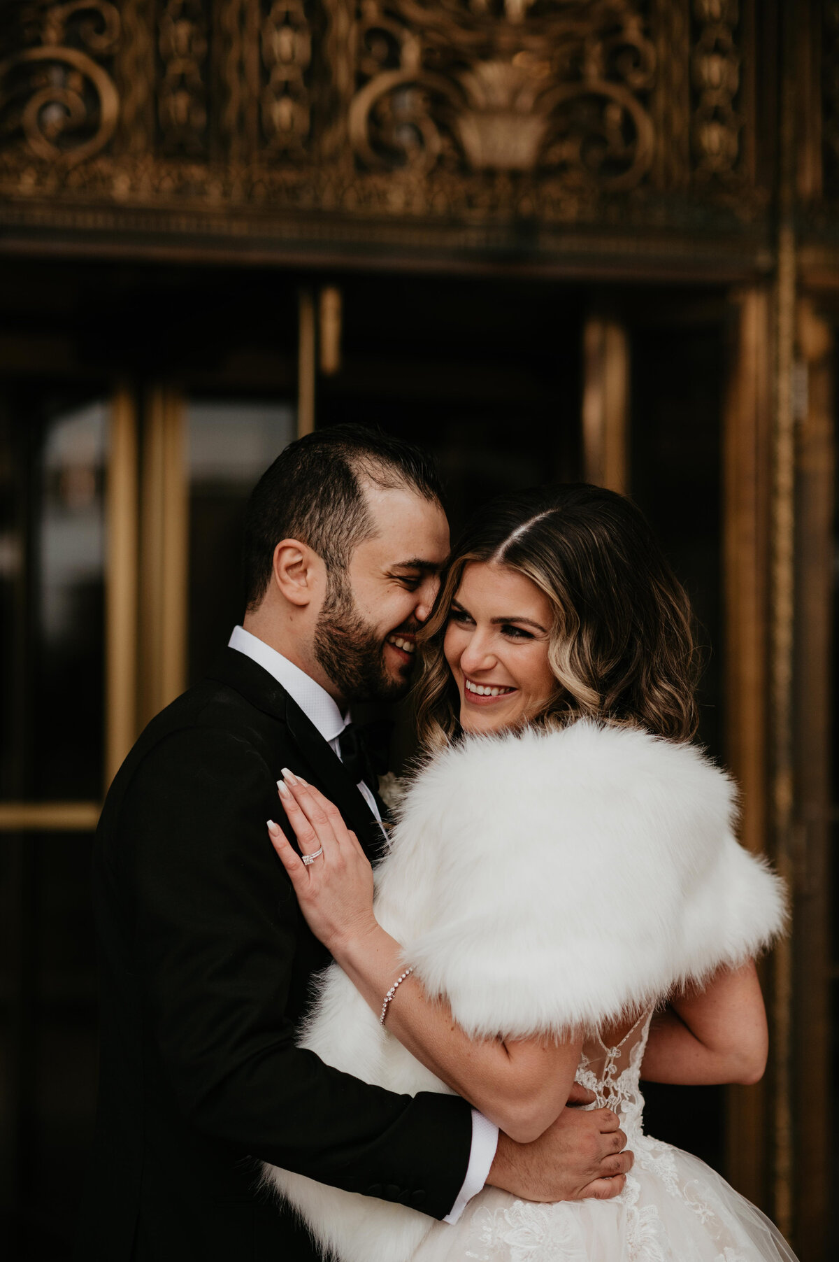 DIA-winter-wedding-colony-club-molly-grunewald-photography-brianna-izak-17