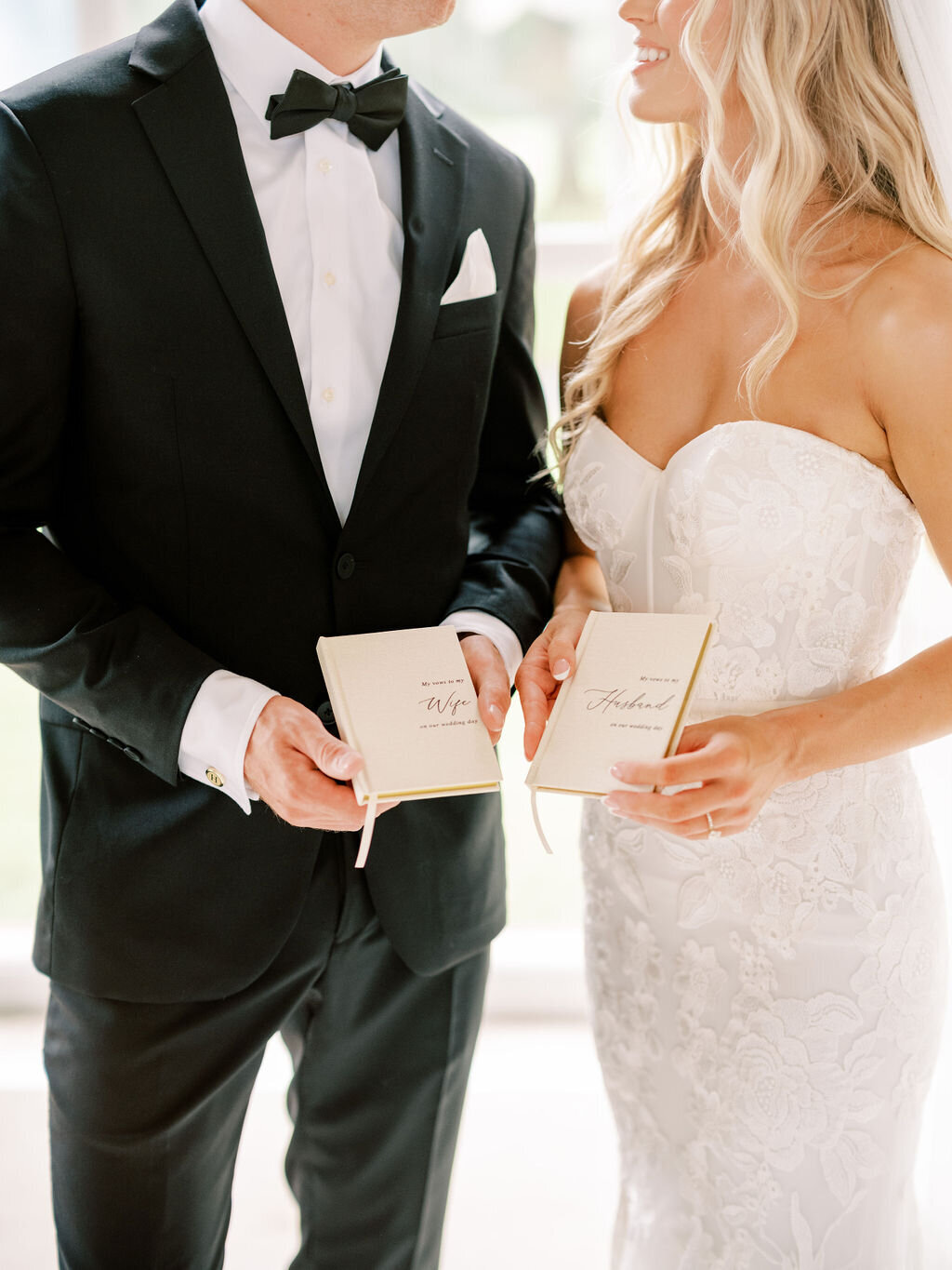 Hannah&Andrew_GallisonHallWedding_SneakPeek-52