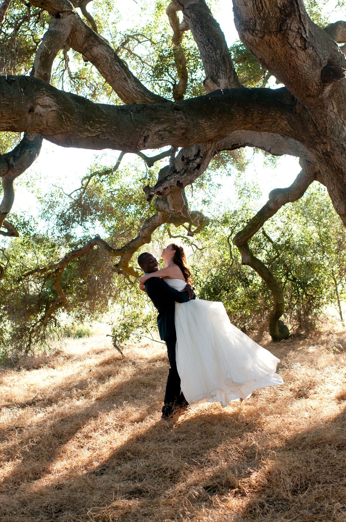 Orange County Photographer for the sophisticated sweethearts, Romantic Mountain photographer for the romantic brides, Fun wedding photo in the mountains.