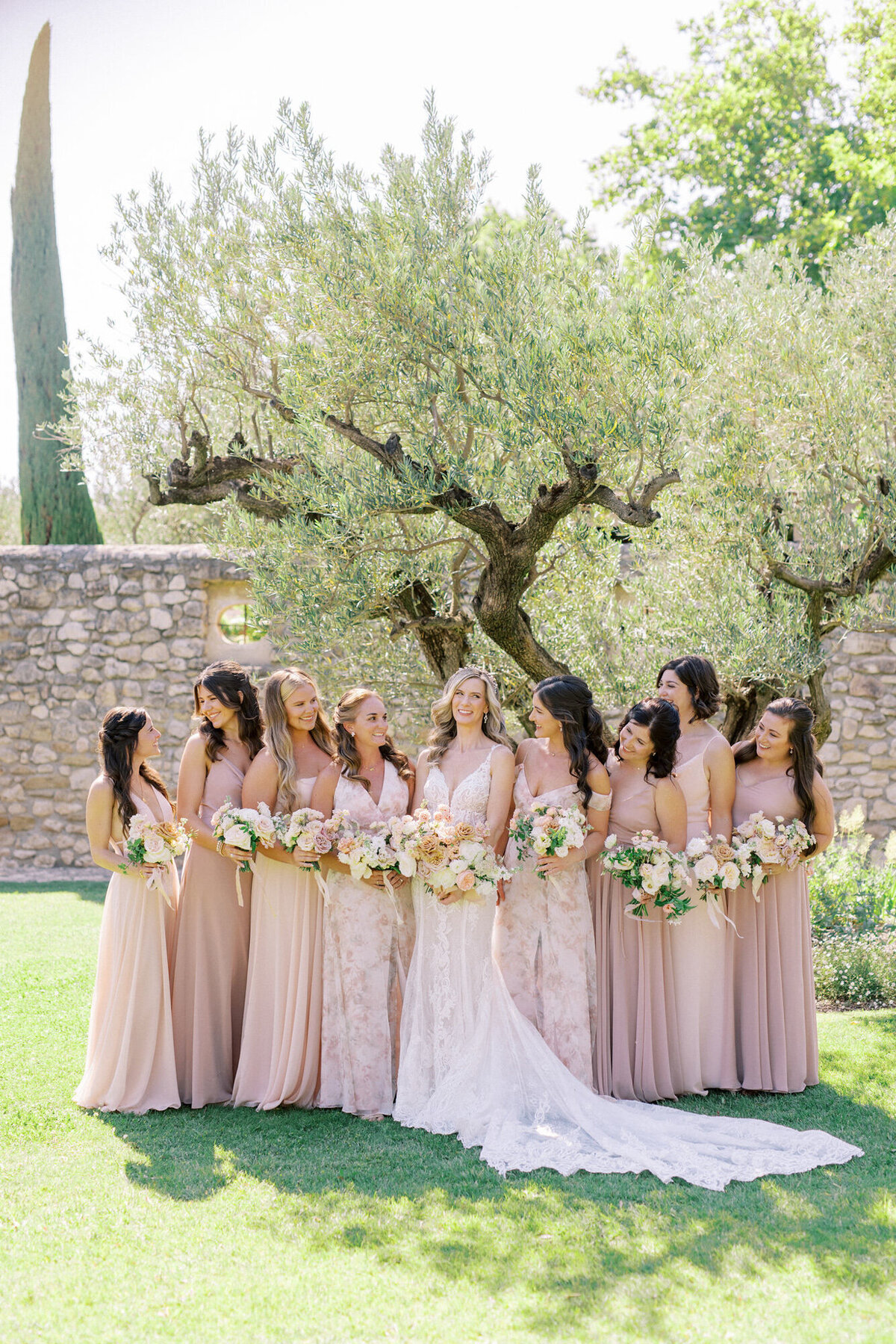 Maïlys Fortune Photography Husband Wife Wedding Weddings Photography France Switzerland Italy Timeless Dreamy Imagery Bilingual French English Destination Weddings Destination Wedding Provence French Riviera Paris Lake Como Tuscany46