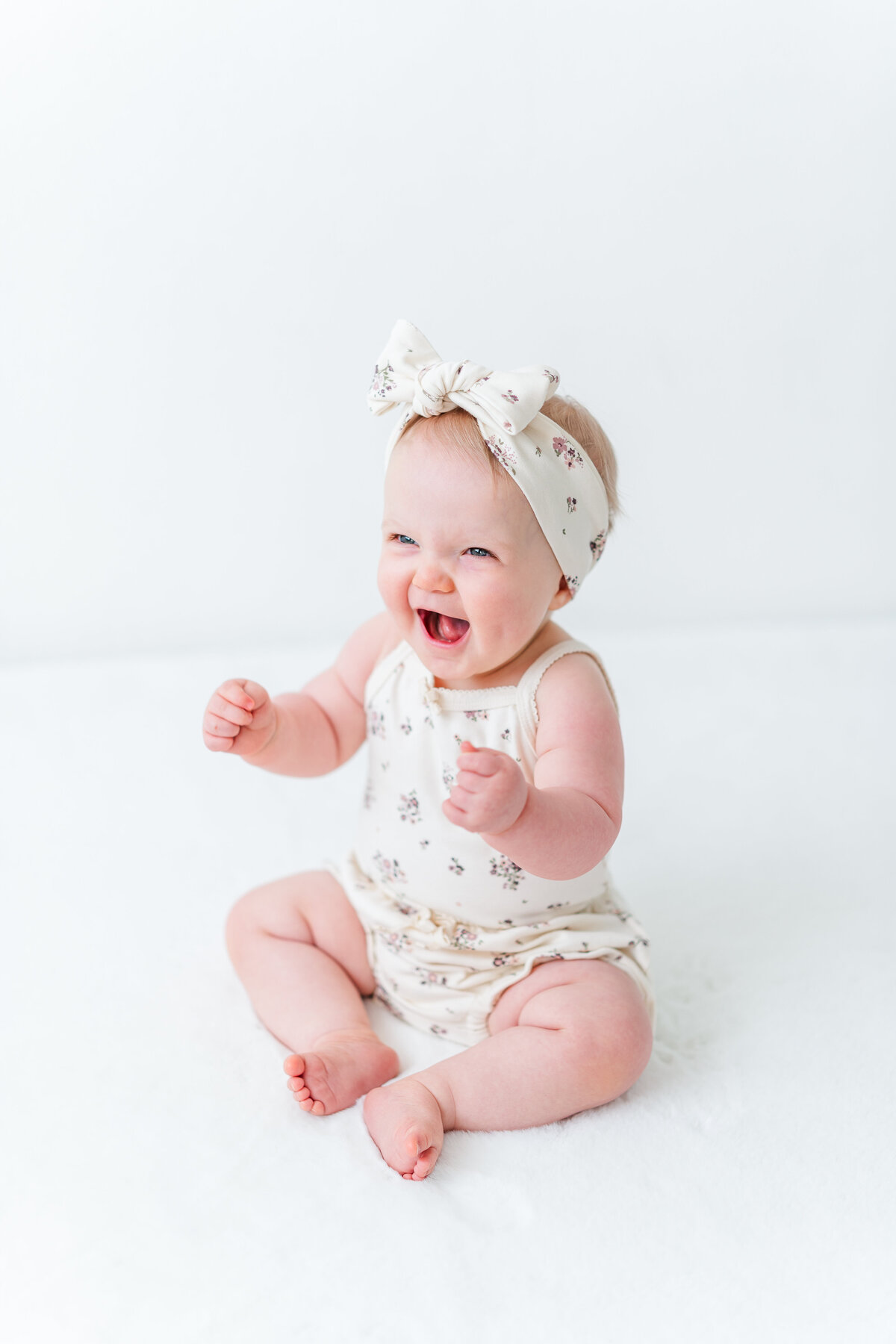 timeless studio one year girl pictures light and airy colorado family photographer elena spraguer photography 0043