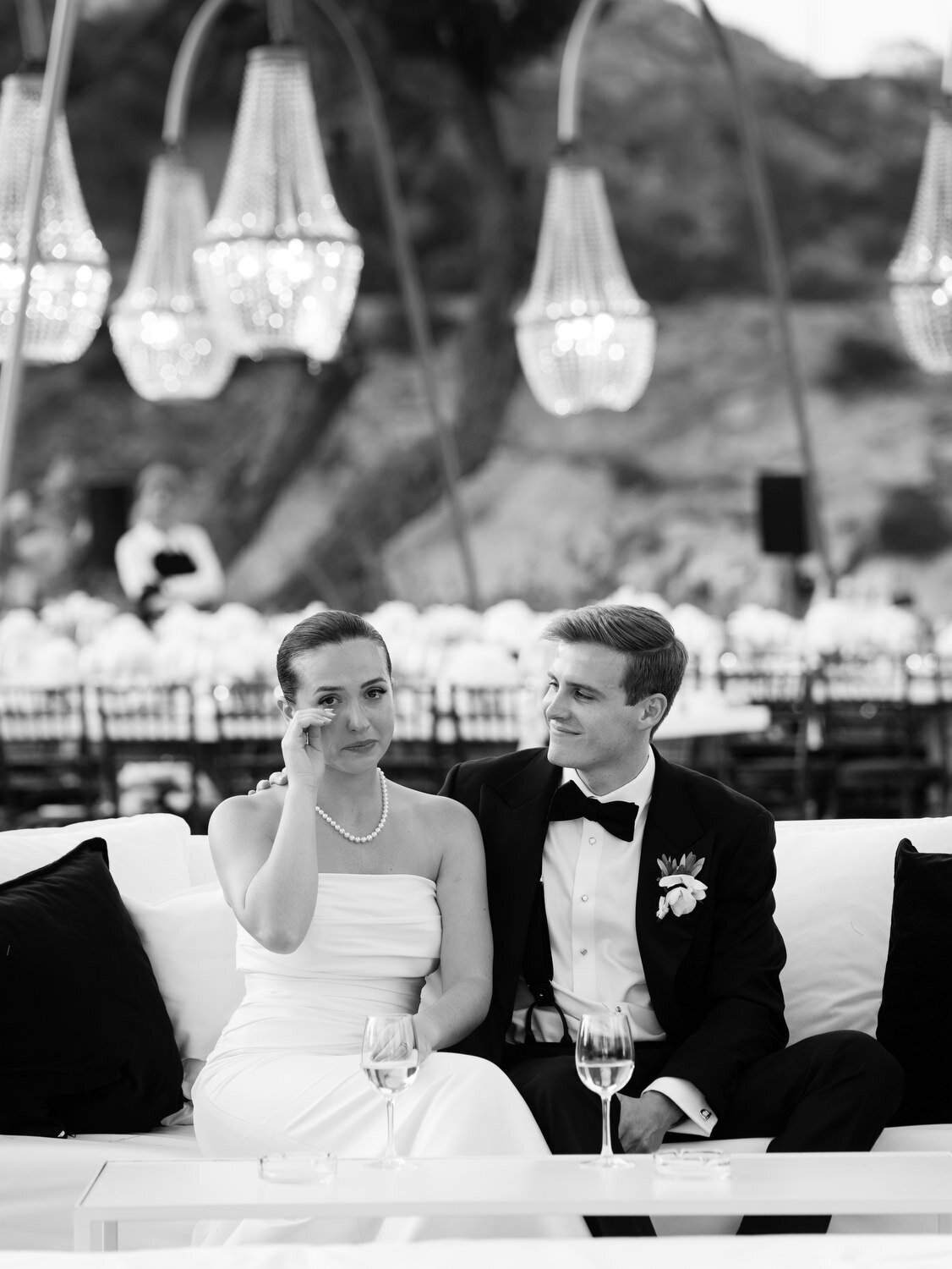 Romantic-Wedding-at-Island-Art-and-Taste–The-Residence-095