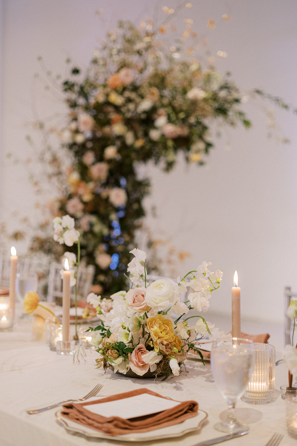 Atlanta Fine Art Wedding Photographer Wedding Floral Reception Design Amy Osaba_