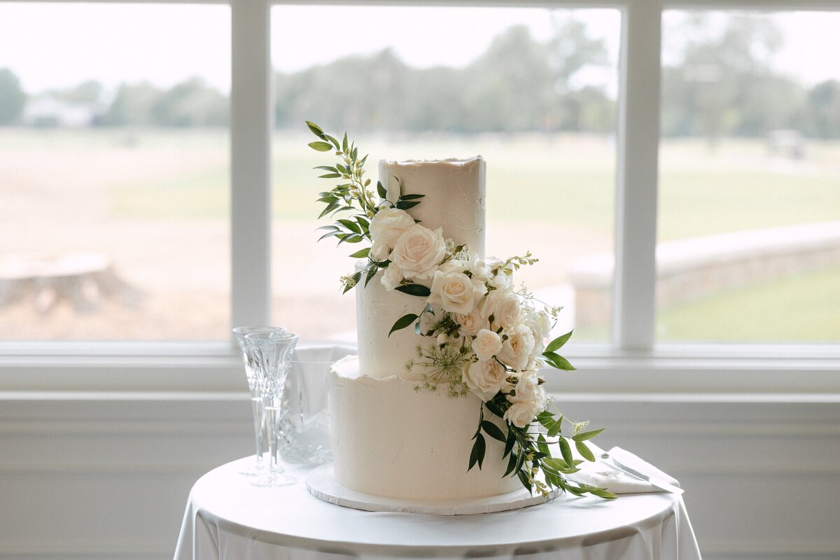 sloan-daniel-wichita-country-club-wedding-kayxbee-594