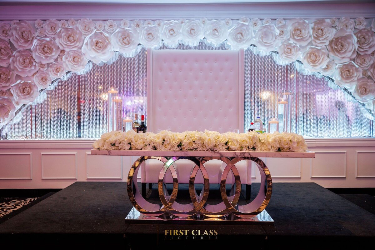 roma-receptions-montreal-wedding-33