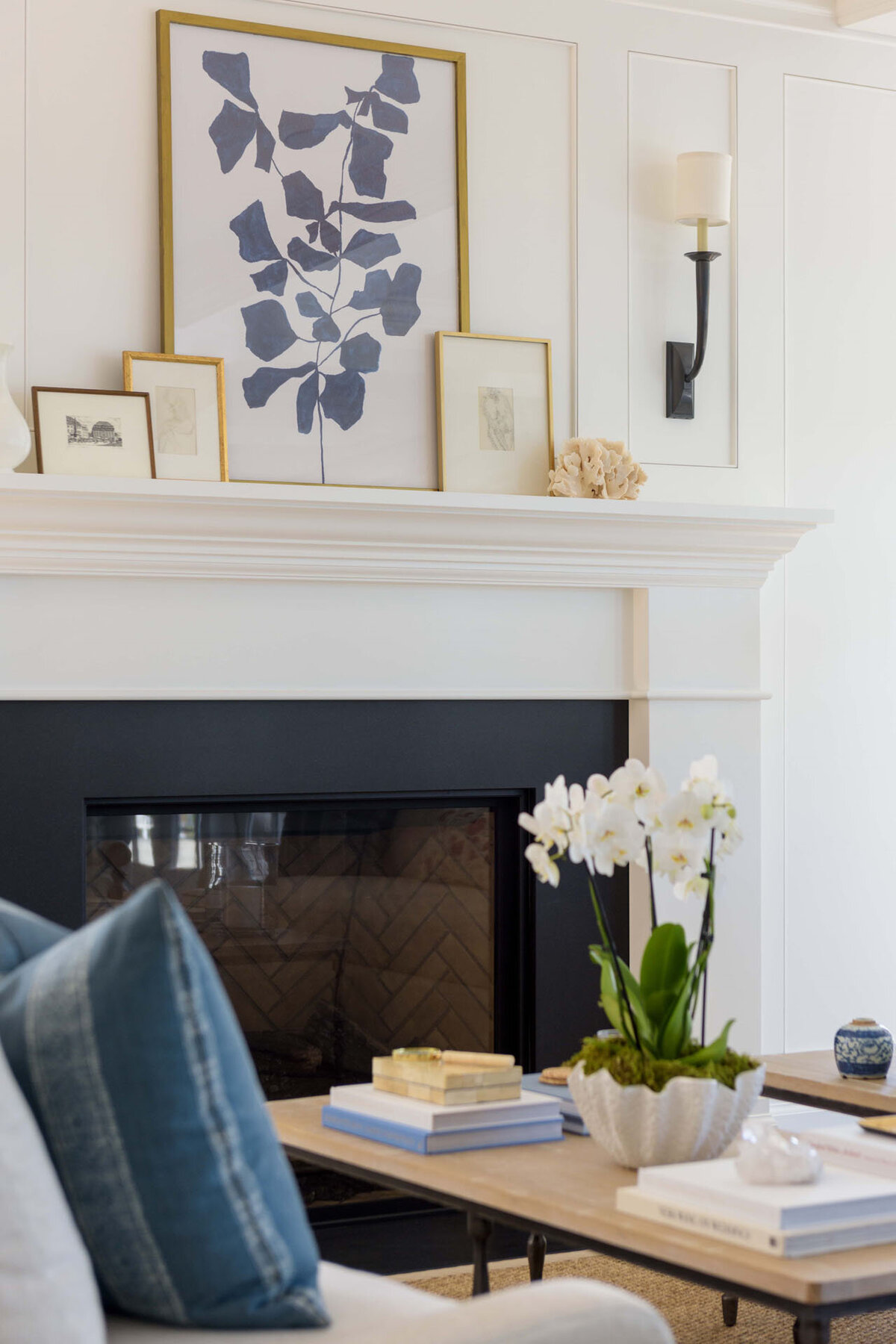 6-classic-fireplace-mantle-anstract-art