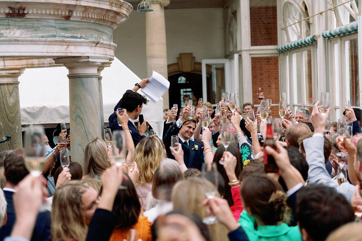 Summer-Estate-Wedding-In-English-Countryside32