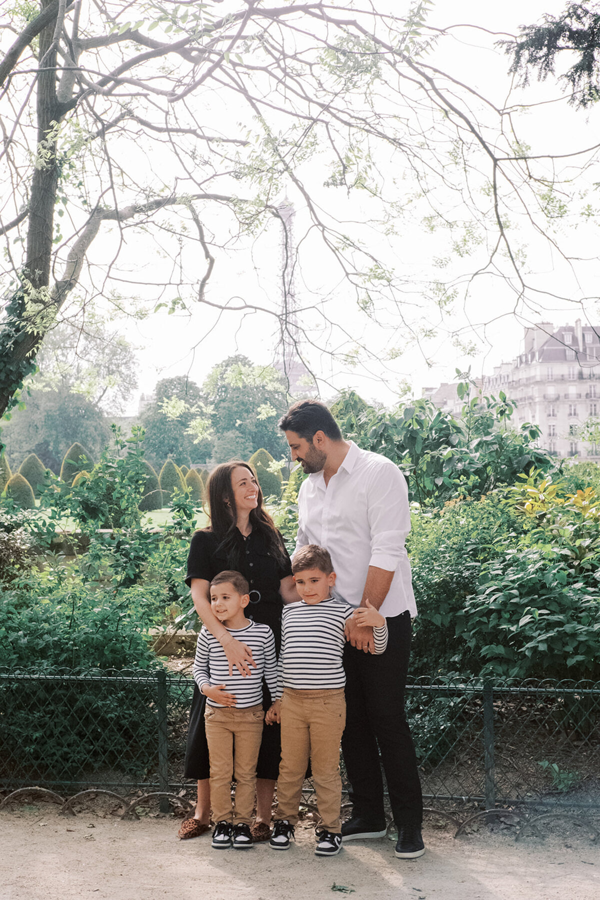 Paris family photoshoot-4