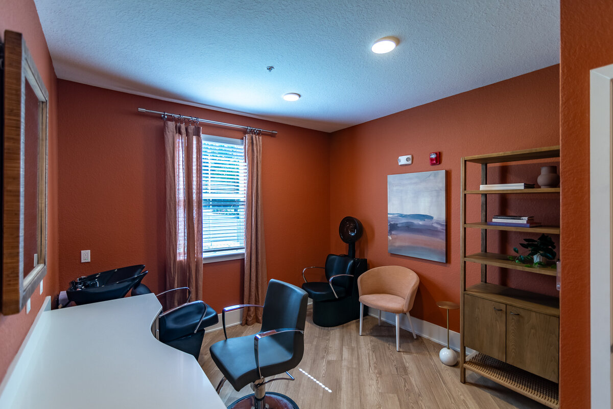 042324ROCHESTERPARK-64