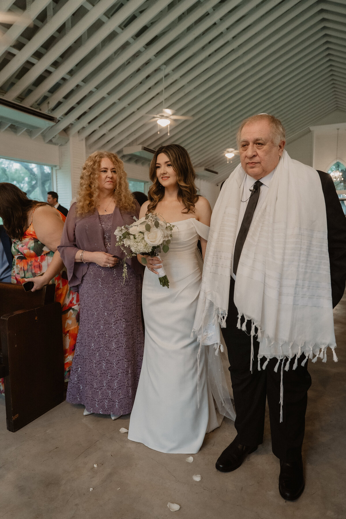 N&TWeddingPreviews-36
