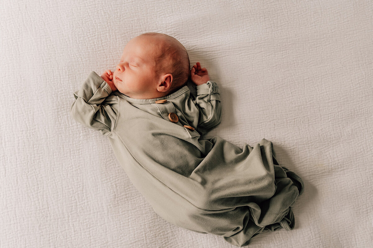 jenna-brown-photography-family-boston-indoor-newborn-86
