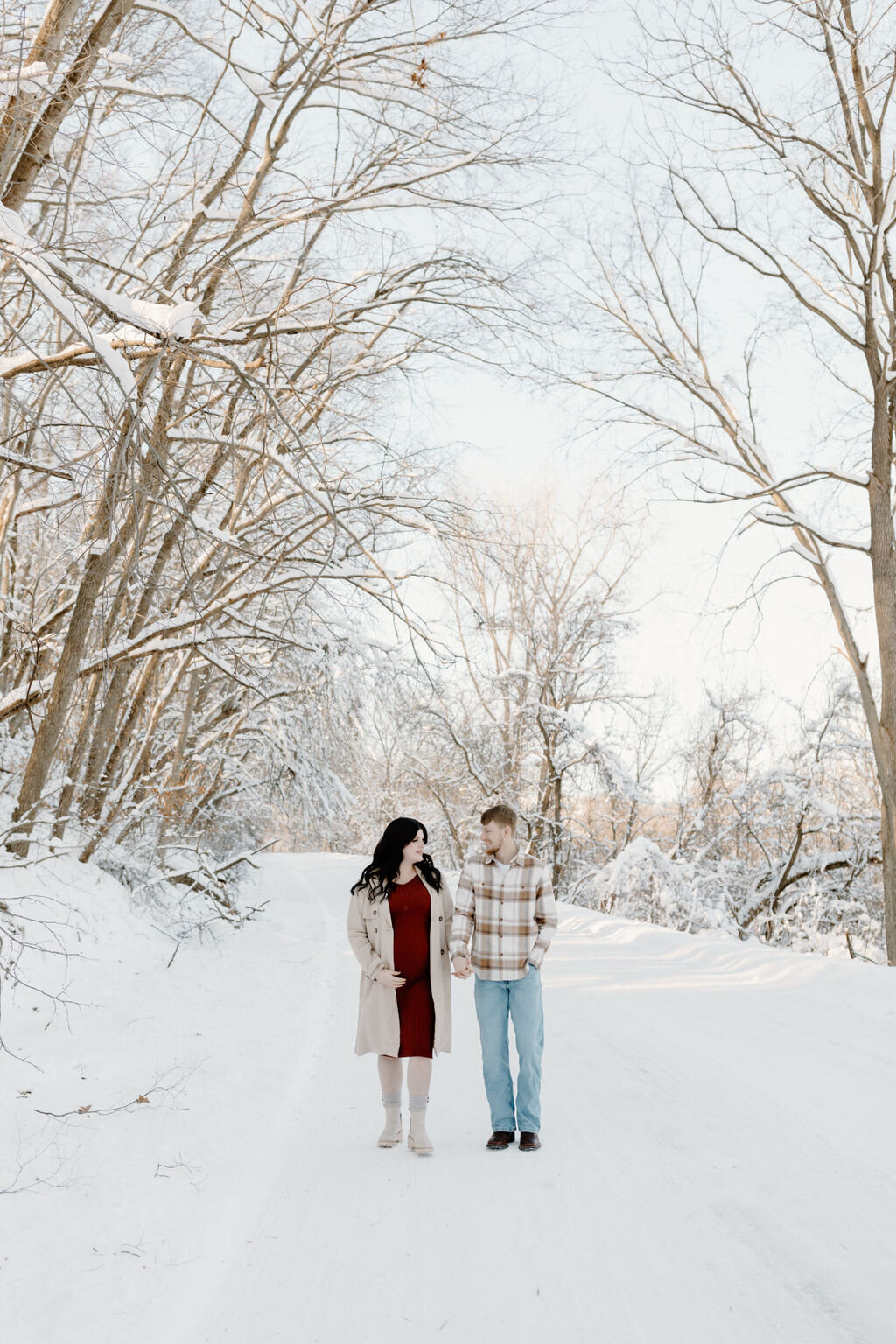 christina_ney_photography_wedding_engagement_lifestyle_photographer_dubuque_iowa_wedding_planning_assistance_adventurous_bold_laidback Family Photography15