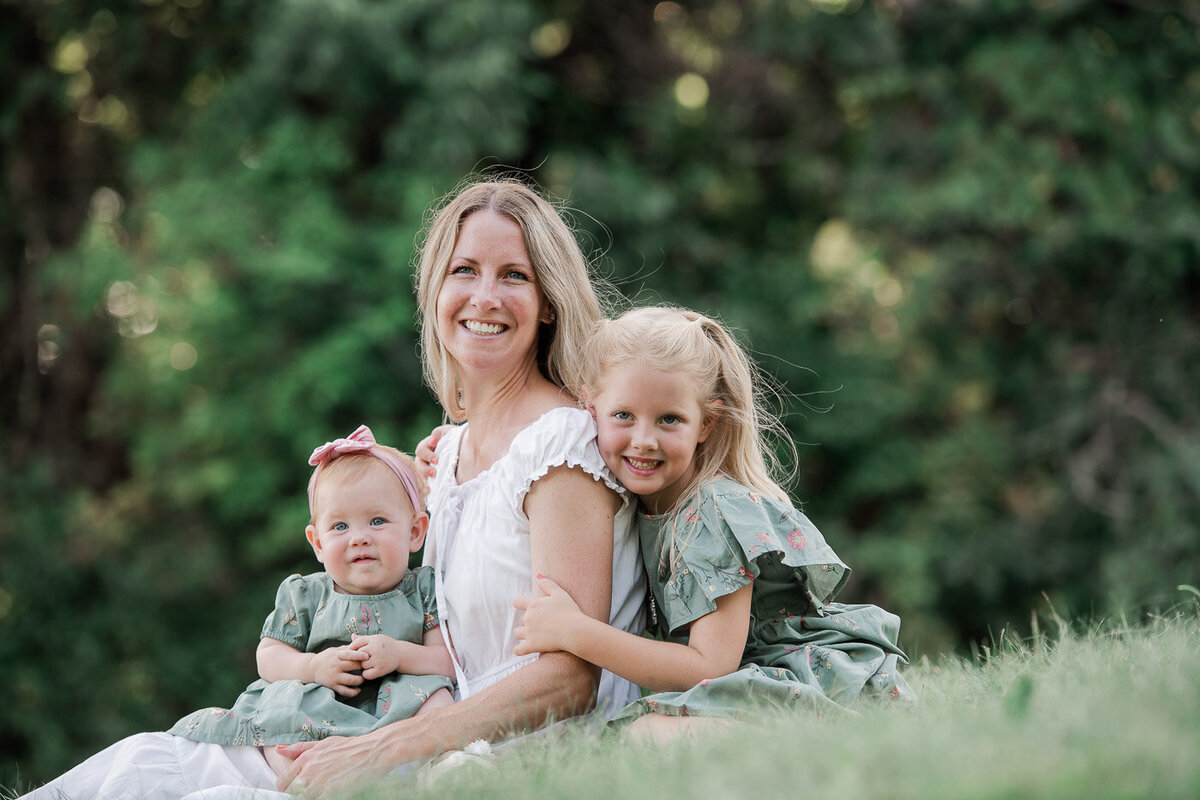 cleveland-ohio-family-photographer-summer-golden-hour-27