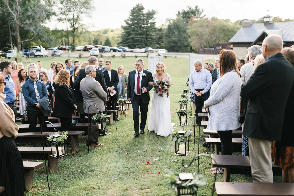 Hope-Glen-Farm-Cottage-Grove-Minnesota-September-Fall-Wedding-40