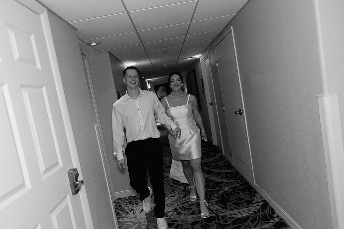 Lido-Beach-Resort-Wedding_0109