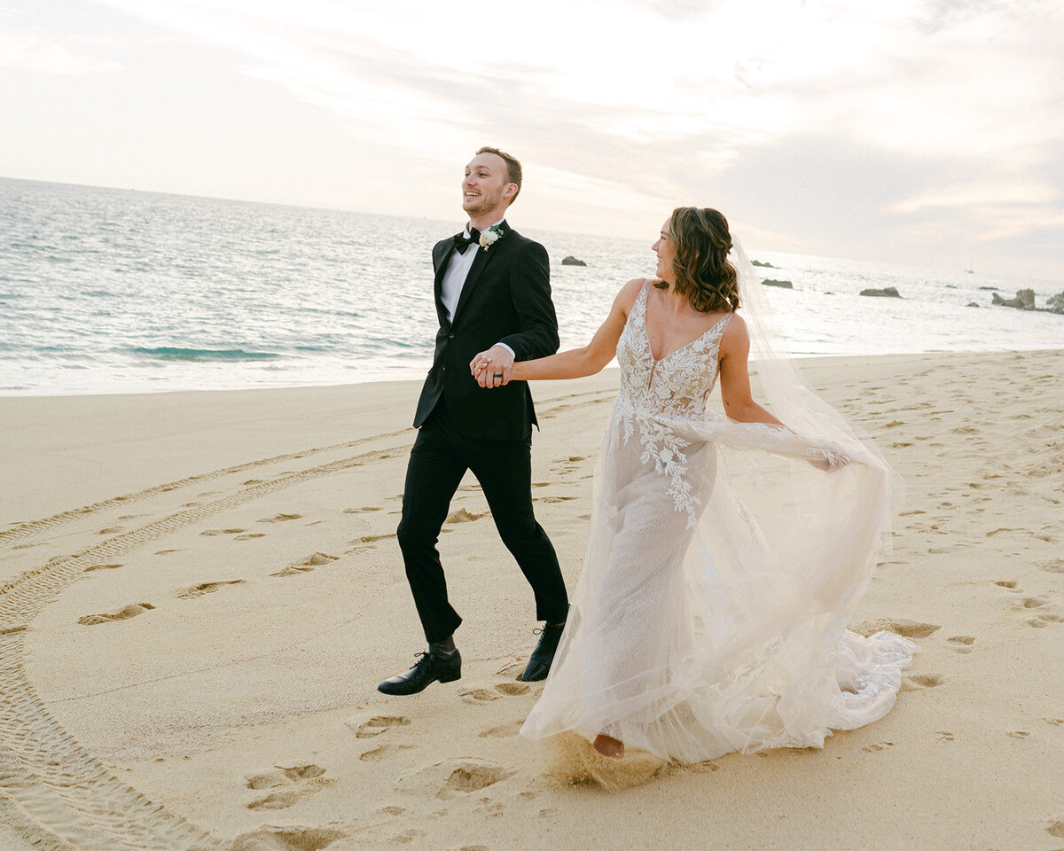 Cabo-Mexico-Wedding-Shannon-Michael-Sarah Woods Photography-897