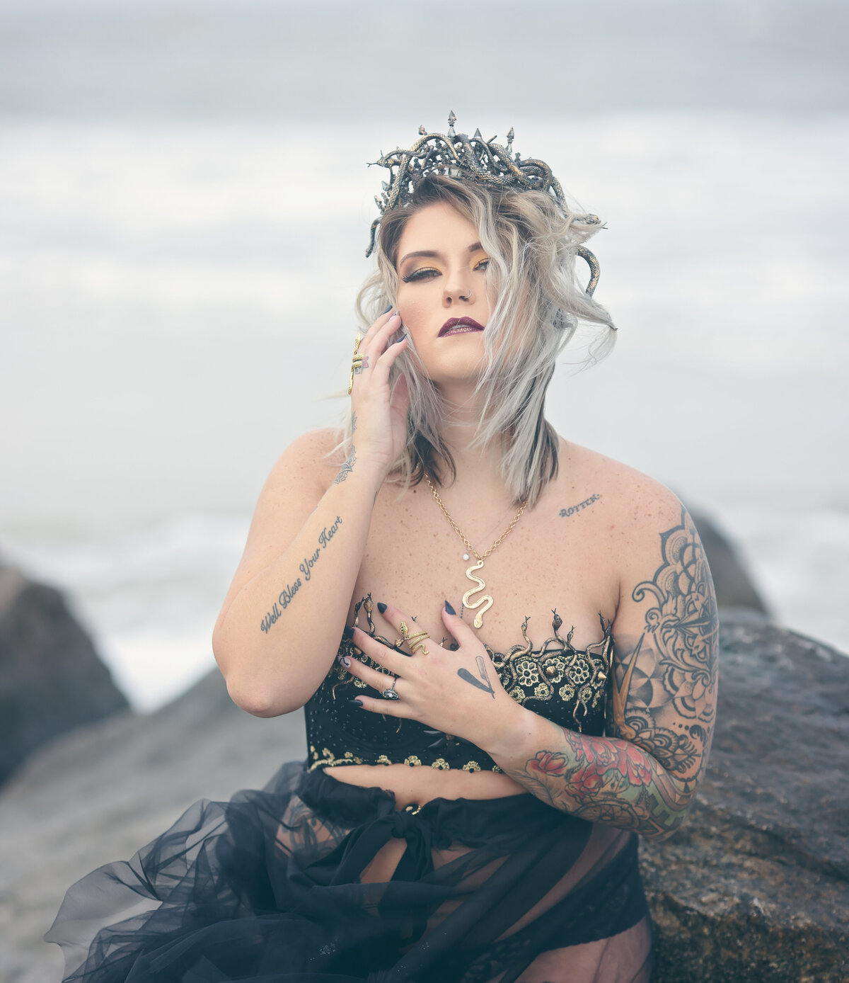 savannah-glamour-medusa-portraits-tybee-beach-03